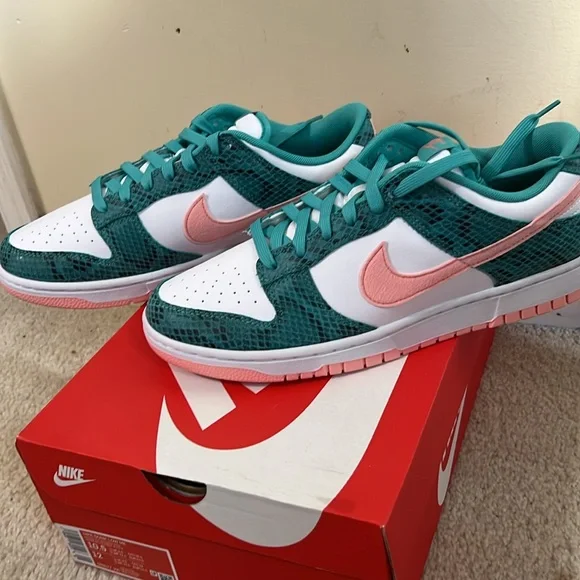 Nike dunk low washed teal/bleach coral - Picture 2 of 4